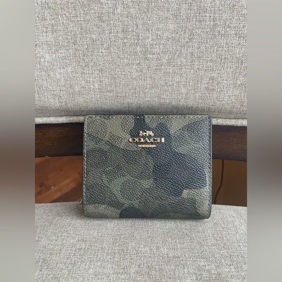NWT！COACH SNAP WALLET IN SIGNATURE CAMO PRINT (COACH CW538) gift receipt - Picture 6 of 7